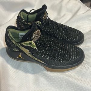 Nike Air Jordan Black Basketball Shoes AA1257-021 Size 6 Yth or 7.5 Women’s